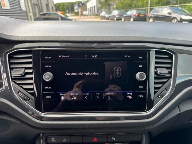 Volkswagen T-Roc 1.5 TSI Sport LED ACC DSG CarPlay Stoelverwarming