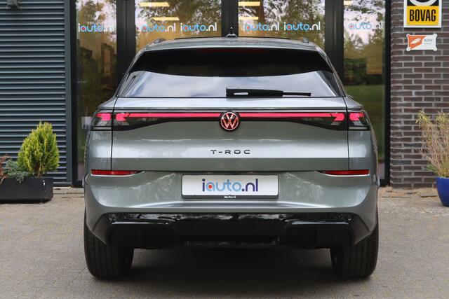 Volkswagen T-Roc 1.5 eTsi R-Line Black Style Pano/IQ.Light/Keyless/Camera/ACC/Elek. klep/20"/Trekhaak wegkl.