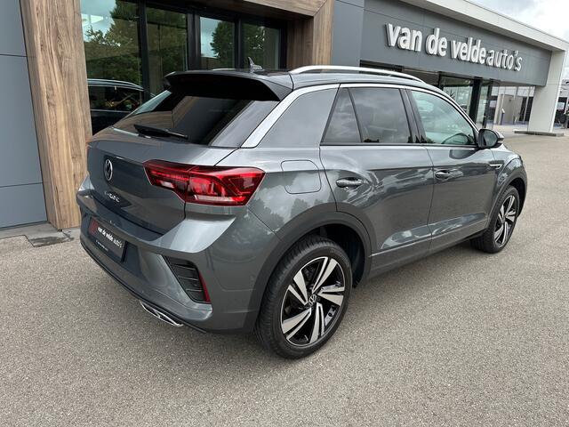 Volkswagen T-Roc 1.5 TSI 150pk DSG R-Line | Camera | Keyless | Elek. Achterklep | Dode hoek | Rijklaar incl. 1 jaar Bovag garantie