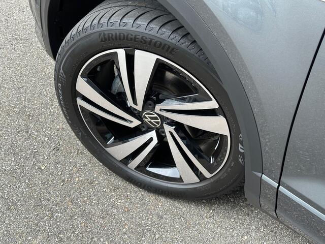 Volkswagen T-Roc 1.5 TSI 150pk DSG R-Line | Camera | Keyless | Elek. Achterklep | Dode hoek | Rijklaar incl. 1 jaar Bovag garantie