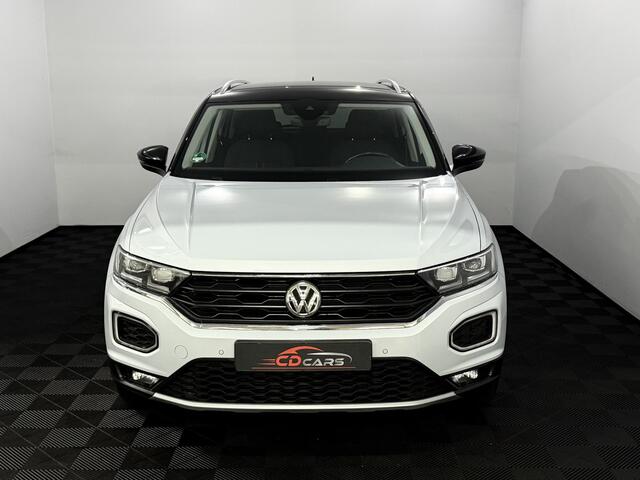 Volkswagen T-Roc 1.0 TSI Style Apple carplay, Parkeersensoren, Virtual desk, Cruise control adaptief, Elektrische achterklep, A start stop, Clima