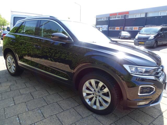 Volkswagen T-Roc 1.5 TSI -Automaat-Navi-Carplay-Usb-Blth-Pdc-Media app