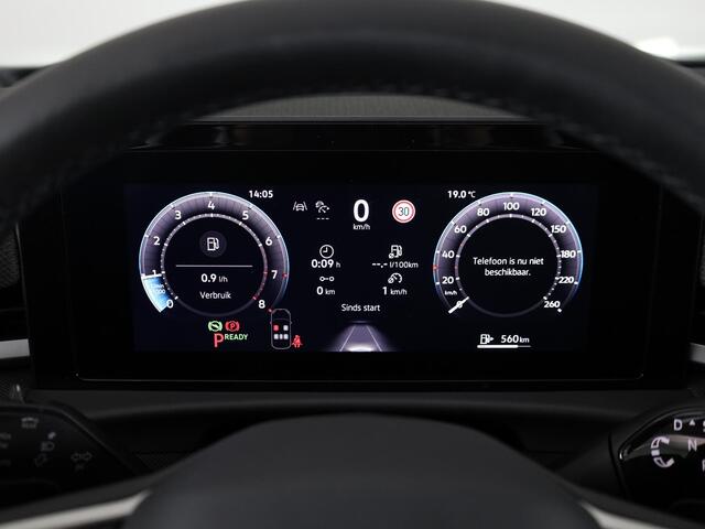 Volkswagen T-Roc 1.5 eTsi Life First Edition 115PK DSG | Beschikbaar vanaf 3-7-2026 |Verlengde garantie | 18" Lm velgen | Stoel- en stuurverwarming |