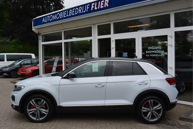 Volkswagen T-Roc 1.5 TSI 150PK Sport Exclusive | Adaptive | Stoel VW | 18Inch | Trekhaak |