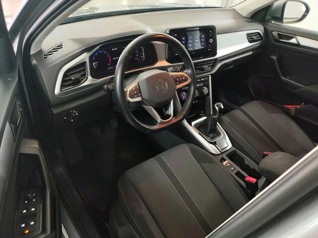 Volkswagen T-Roc 1.0 TSI Life | Multimedia | Binnenkort beschikbaar |