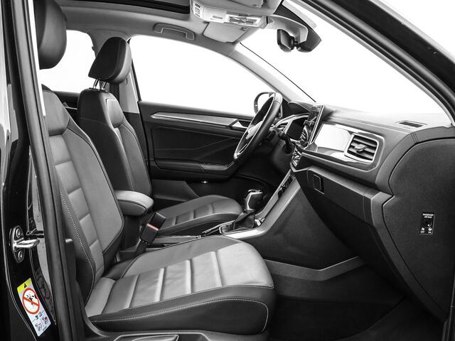 Volkswagen T-Roc 1.5 TSI 150pk DSG Style · Panoramadak · Camera · P-Sensoren · Apple/Android Car Play · Navigatie · 18'' Inch · Garantie t/m 02-11-2027 of 40.000km