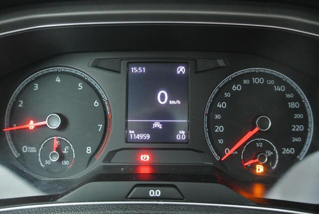 Volkswagen T-Roc 1.0 TSI 110pk Style | Winterpakket | Trekhaak | Carplay/Android Auto | Climate Control |