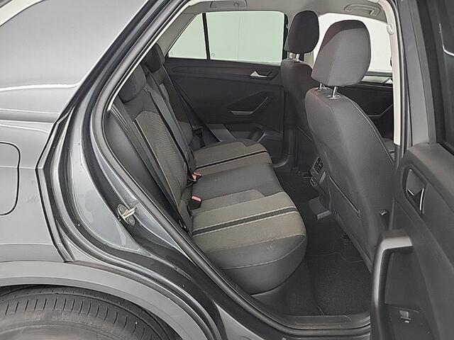 Volkswagen T-Roc 1.0 TSI Style 2e-Eig. & Keurig-Onderh. BOVAG-Garantie. NL-Auto.