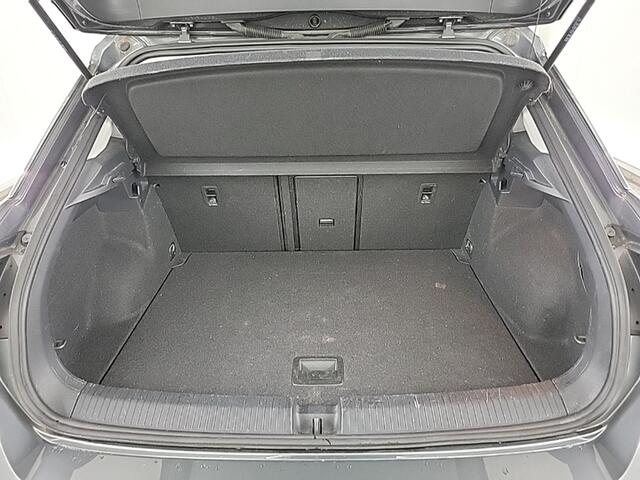 Volkswagen T-Roc 1.0 TSI Style 2e-Eig. & Keurig-Onderh. BOVAG-Garantie. NL-Auto.