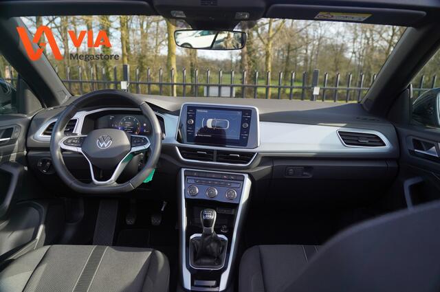 Volkswagen T-Roc Cabrio 1.0 TSI | LED | R-line velgen | Stoelverw. | ECC | Virtual | PDC