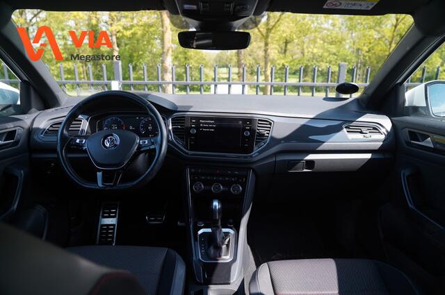 Volkswagen T-Roc 1.5 TSi Sport Trekhaak | LED | PDC | Camera | Stoel + Stuurverw. | ACC | Virtual Automaat