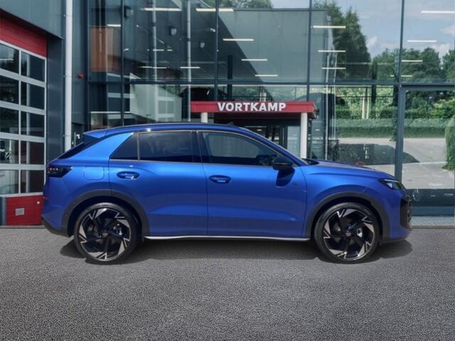 Volkswagen T-Roc 1.5 eTSI R-LINE PANO-DAK/TREKHAAK/CAMERA/20''INCH/IQ-LIGHTS