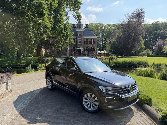 Volkswagen T-Roc 1.5 TSI Sport | Camera | Keyless | DigiDash | DSG |
