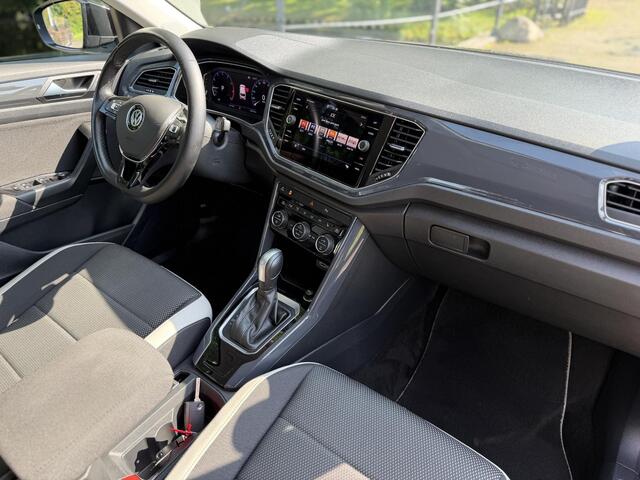 Volkswagen T-Roc 1.5 TSI Sport | Camera | Keyless | DigiDash | DSG |