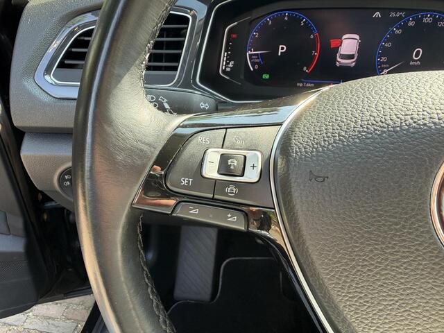 Volkswagen T-Roc 1.5 TSI Sport | Camera | Keyless | DigiDash | DSG |