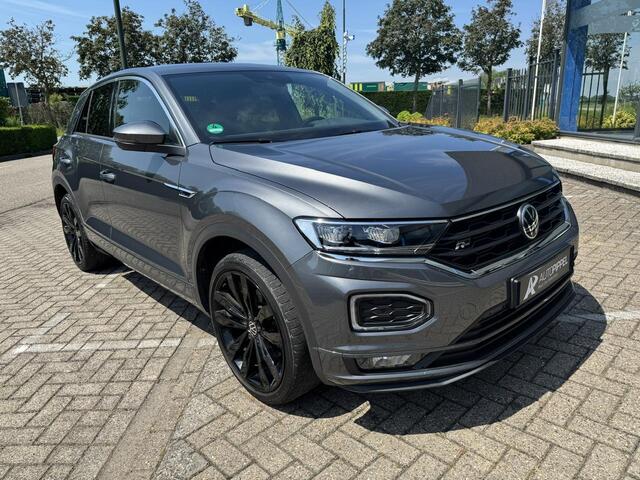 Volkswagen T-Roc 1.5 TSI Sport R-line | ACC | LED | Trekhaak | Camera | App-connect | 1e eig.