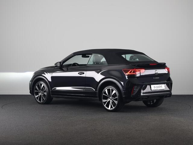 Volkswagen T-Roc Cabrio 1.5 TSI R-Line 150 pk Automaat (DSG) | Navigatie | Trekhaak (afneembaar) | Windscherm | Parkeersensoren (Park assist) | Achteruitrijcamera | Stoelverwarming | R-Line |