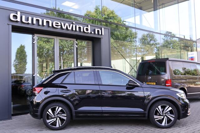 Volkswagen T-Roc 1.5 TSI R-LINE *PANO*IQ-LIGHT*CAMERA*CARPLAY*TREKHAAK