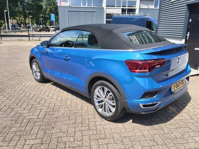Volkswagen T-Roc Cabrio 1.5 TSI R-Line . Cabrio. Navigatie en Camera. alarm systeem