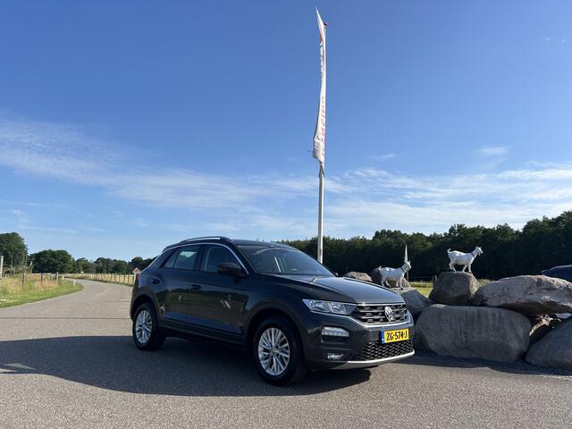 Volkswagen T-Roc 1.5 TSI AUTOMAAT Style CAMERA ADAPT CRUISE LED NAVI ECC