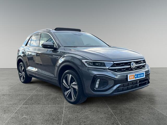 Volkswagen T-Roc 1.5 150pk TSI R-Line Edition Koplampverlichting matrix-led (IQ.LIGHT) | Panoramaschuif-kanteldak | Winter Pakket