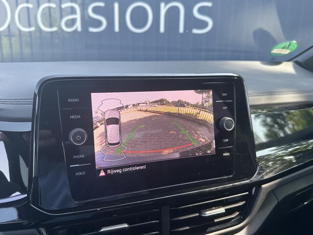 Volkswagen T-Roc 1.5 TSI 150pk DSG R-Line App Connect Black Style