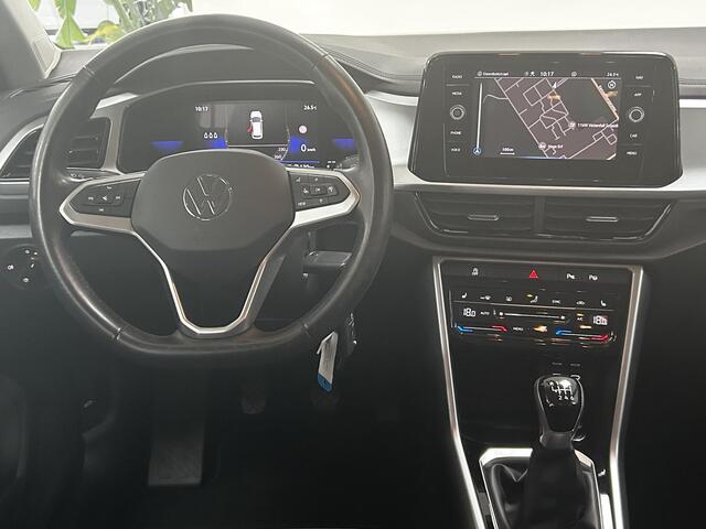 Volkswagen T-Roc 1.0 TSI Life | NAVIGATIE | PARKEERSENSOREN VOOR-EN ACHTER | CLIMATE CONTROL