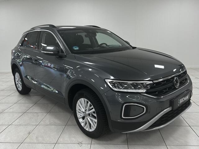Volkswagen T-Roc 1.0 TSI Life | NAVIGATIE | PARKEERSENSOREN VOOR-EN ACHTER | CLIMATE CONTROL
