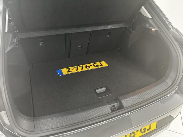 Volkswagen T-Roc 1.0 TSI Life | NAVIGATIE | PARKEERSENSOREN VOOR-EN ACHTER | CLIMATE CONTROL