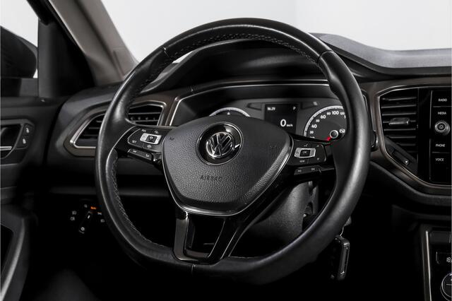 Volkswagen T-Roc 1.5 TSI Style 150 PK | Adapt. Cruise | PDC | Camera | NAV + App. Connect | ECC | Elek. Klep | LM 17" |