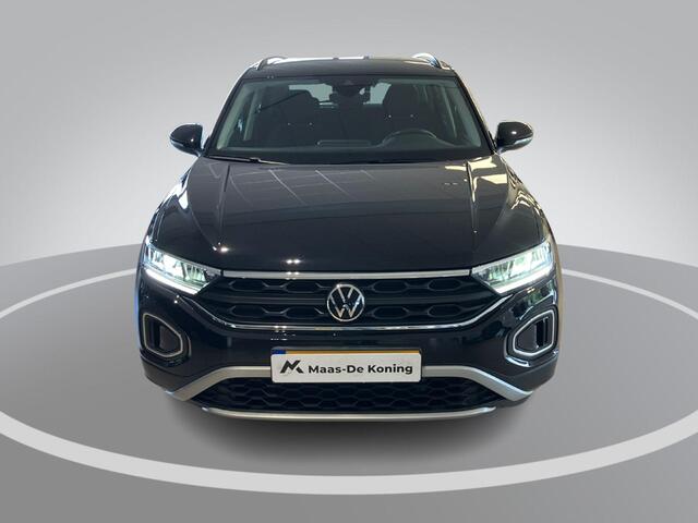 Volkswagen T-Roc 1.0TSI/110PK Life 75 Edition · Apple/Android Car Play · Camera + Parkeersensoren · LED