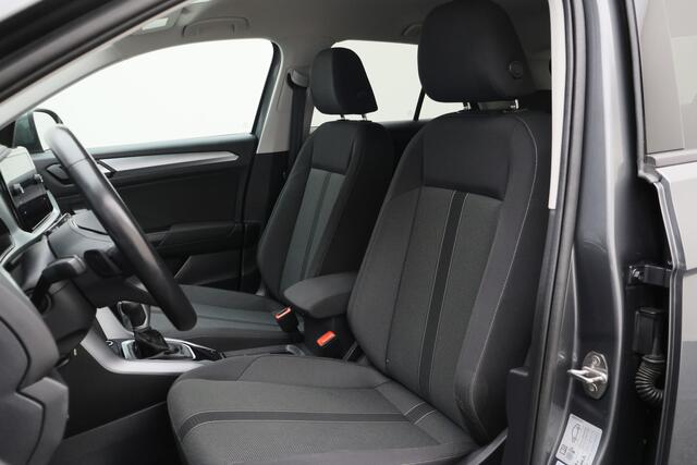 Volkswagen T-Roc 1.5 TSI DSG Life Business Virtual Cockpit, ACC, Apple Carplay, LED, DAB, Rijstrooksensor, PDC, 17''
