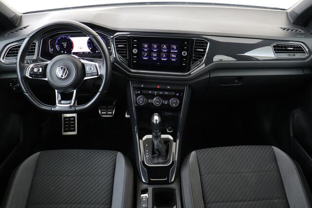 Volkswagen T-Roc 1.5TSI/150PK SPORT R-LINE -EXECUTIVE|CAMERA|ADAP.CRUISE|CAMERA|SPORTCHASSIS|ZWART-DAK|19"