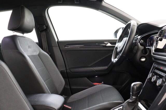 Volkswagen T-Roc 1.5TSI/150PK SPORT R-LINE -EXECUTIVE|CAMERA|ADAP.CRUISE|CAMERA|SPORTCHASSIS|ZWART-DAK|19"