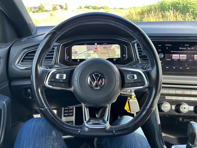 Volkswagen T-Roc 1.5 TSI Sport | R-Line | LED | Adaptieve Cruise | Lane Assist