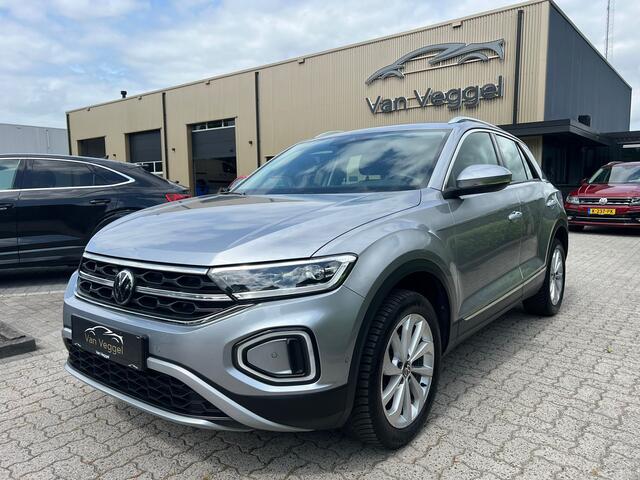 Volkswagen T-Roc 1.5 TSI Style plus virtual cockpit, stoelverw, cruise, pdc