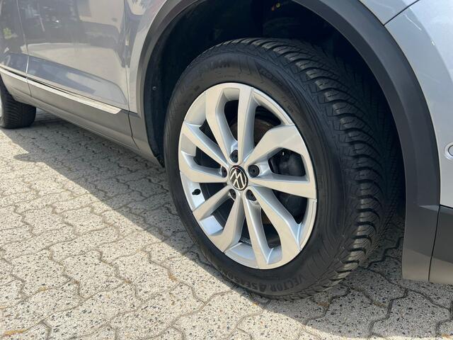 Volkswagen T-Roc 1.5 TSI Style plus virtual cockpit, stoelverw, cruise, pdc