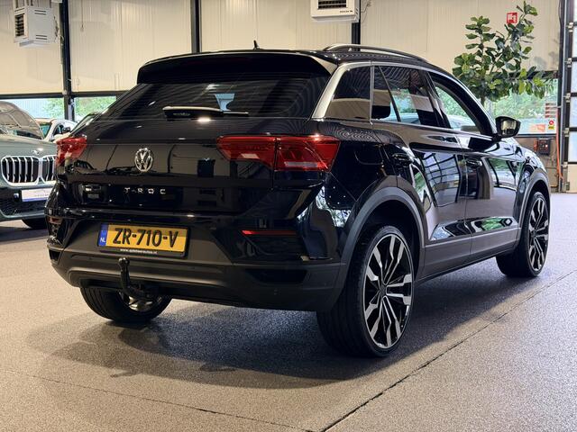 Volkswagen T-Roc 1.5 TSI Sport Stoelverwarming | Lane assist | Trekhaak | Navigatie