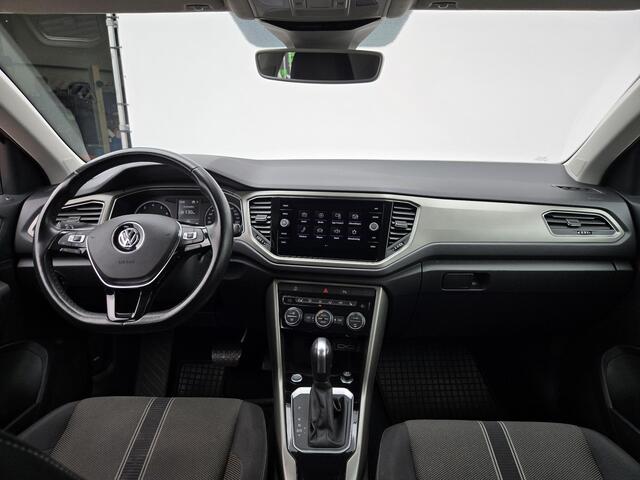 Volkswagen T-Roc 1.5 TSI Style Business | Automaat| Trekhaak| Keyless entry| Full LED|
