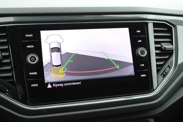Volkswagen T-Roc 1.5 TSI 150pk DSG R-Line Sport Led Camera Virtual Cockpit Navigatie