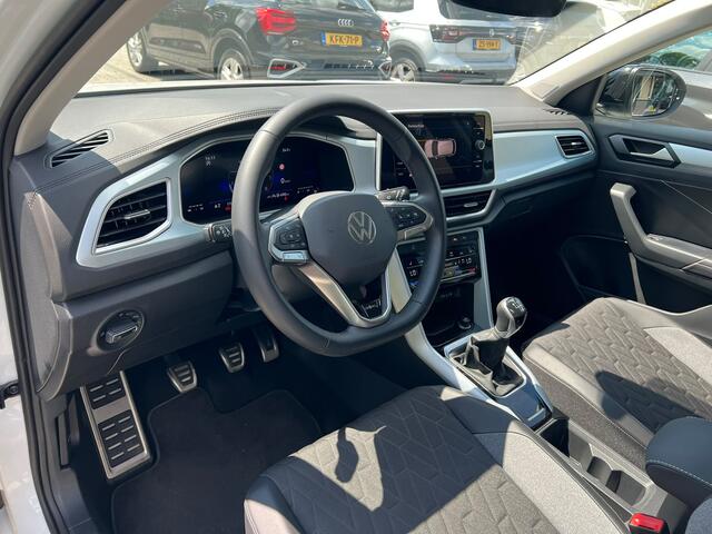 Volkswagen T-Roc 1.0 TSI goal navi, cruise, stoelverw, pdc