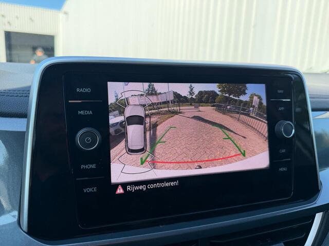 Volkswagen T-Roc 1.5 TSI R-Line ACC/CARPLAY/CAMERA/KEYLESS