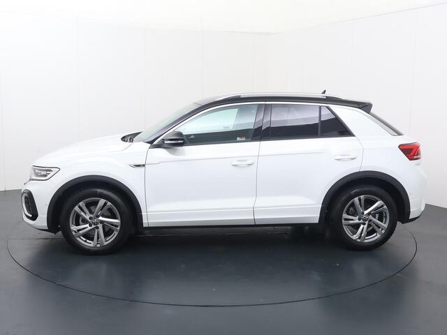 Volkswagen T-Roc 1.5 TSI R-Line | 150 PK | Automaat | Trekhaak | Adaptive cruise control | Navigatiesysteem |