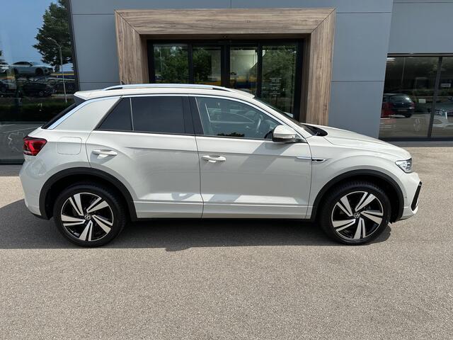 Volkswagen T-Roc 1.5 TSI 150pk DSG R-Line | Camera | Keyless | Elek. Achterklep | Dode hoek | Rijklaar incl. 1 jaar Bovag garantie