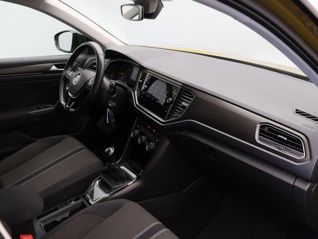 Volkswagen T-Roc 1.0 TSI Style | verwarmde spiegels | climate control | achteruitrijcamera | cruise control |
