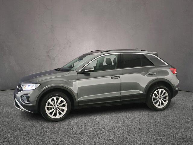Volkswagen T-Roc Life Edition 1.5 TSI 150pk DSG Automaat Adaptive cruise control, Achteruitrijcamera, LED koplampen, App connect, Parkeersensoren, Airco, DAB, Radio