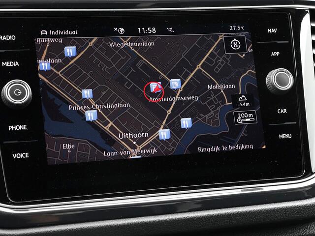 Volkswagen T-Roc 1.5 TSI 150pk DSG Sport Apple/Android Car Play · Elek. Achterklep · Stoelverwarming · Cruise Control · Navigatie ·