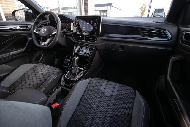 Volkswagen T-Roc 1.5 TSI R-Line Edition | Adapt cruise | Panorama dak | 19" LM