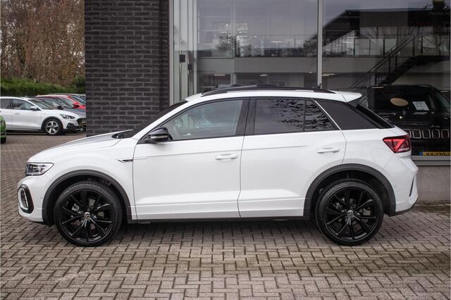 Volkswagen T-Roc 1.5 TSI R-Line Edition | Black edition | Adapt cruise | Panorama dak | 19" LM