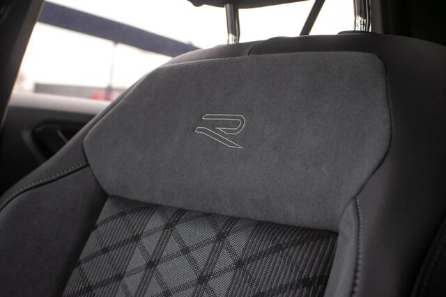 Volkswagen T-Roc 1.5 TSI R-Line Edition | Black edition | Adapt cruise | Panorama dak | 19" LM